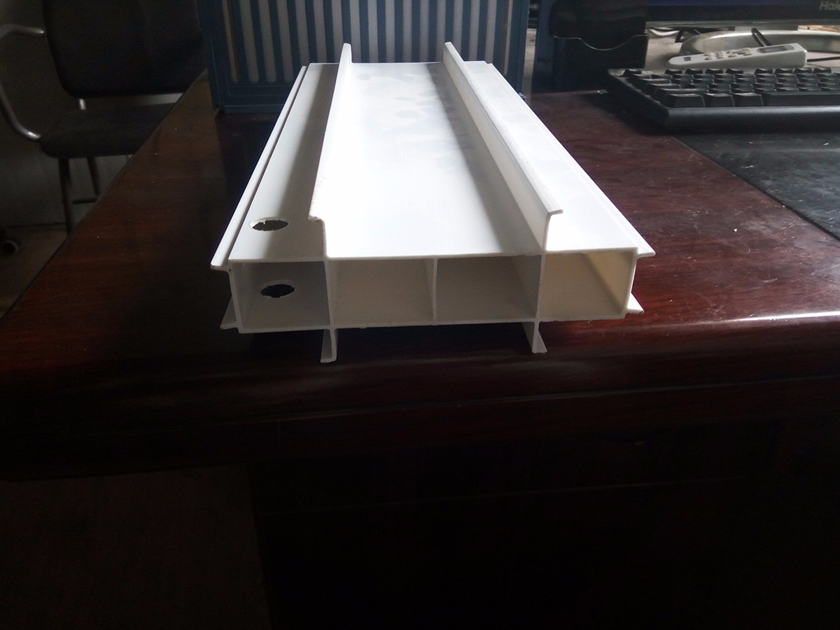 阳泉立面拉缝板 (1)150MM宽拉缝板